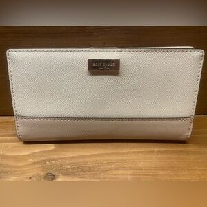 Kate Spade ♠️ Beautiful Netural Color Wallet